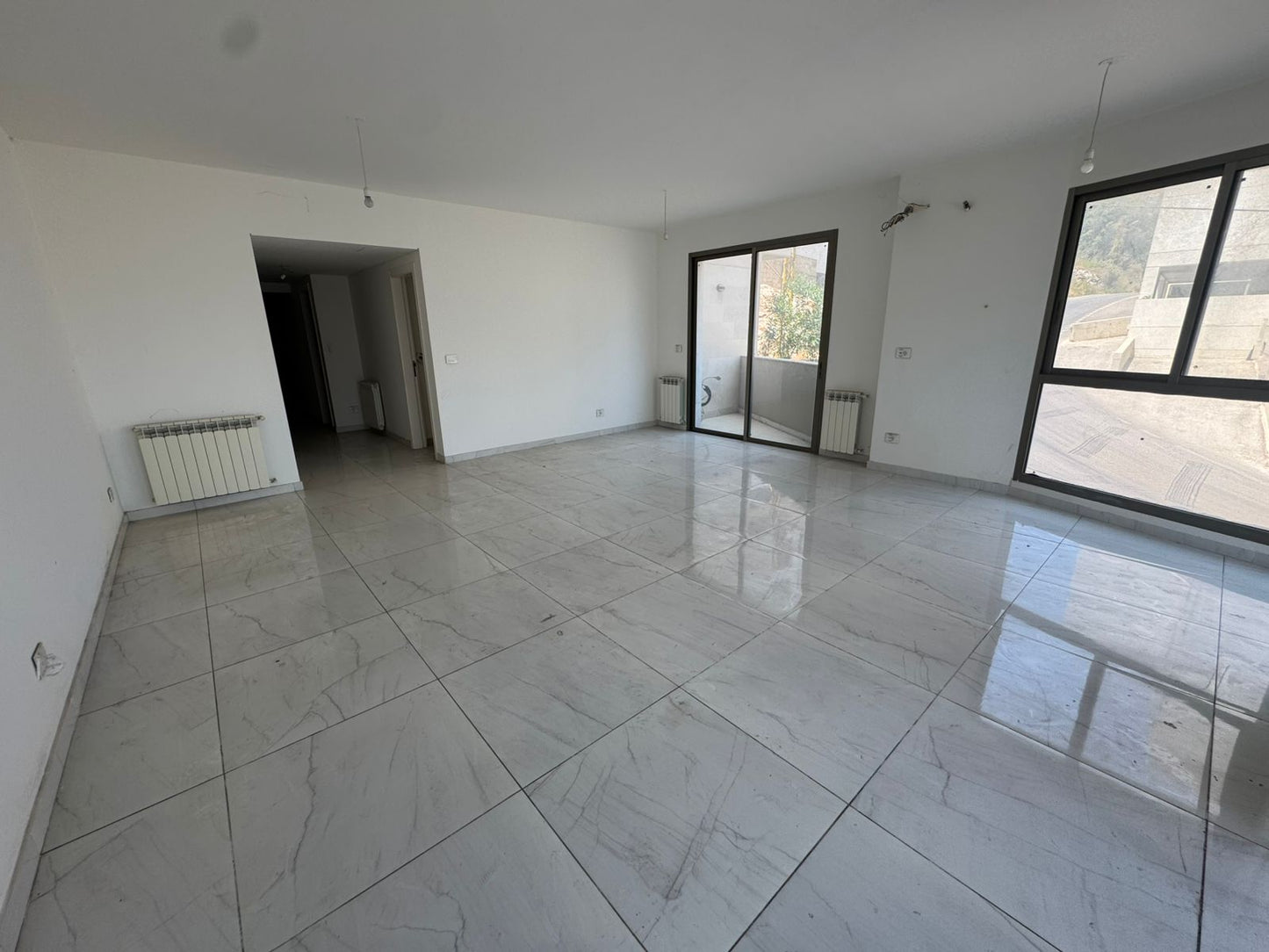 Apartment for sale in Bsalim - شقة للبيع في بصاليم