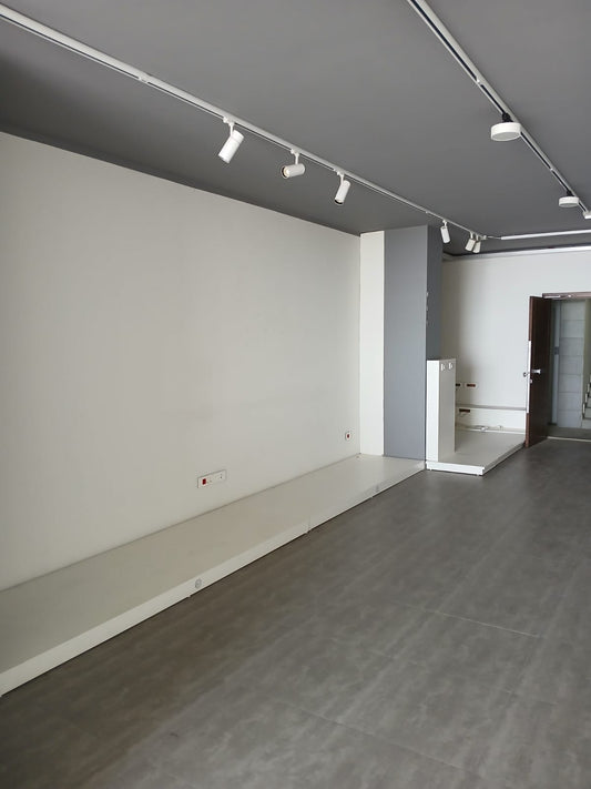 Office for rent in Beit El Chaar - مكتب للإيجار في بيت الشعار