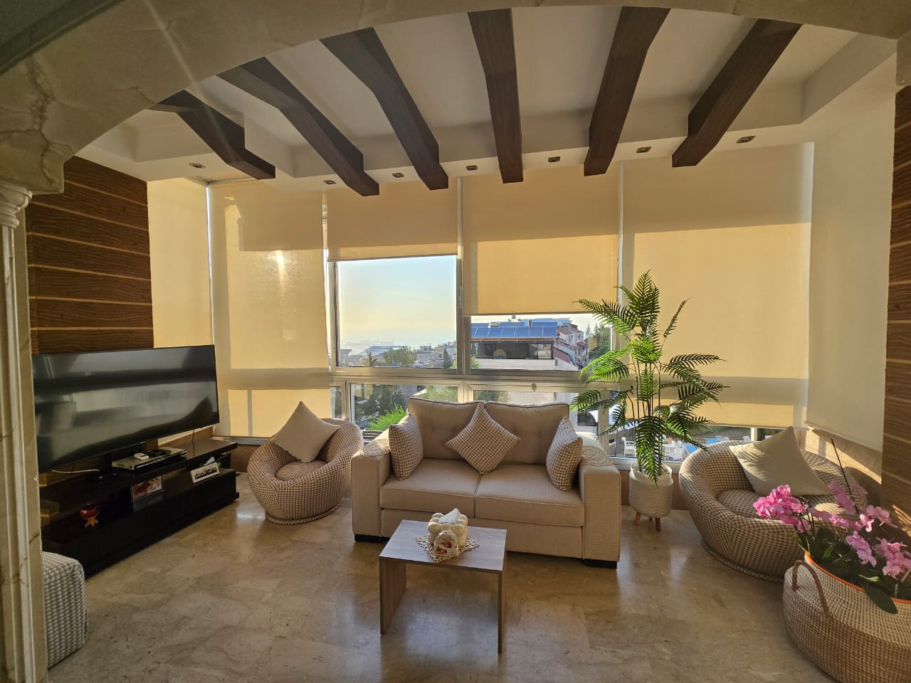 Apartment for sale in Tilal Ain Saadeh - شقة للبيع في تلال عين سعادة