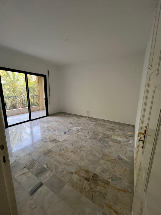 Apartment for sale in Mtayleb - شقة للبيع في المطيلب