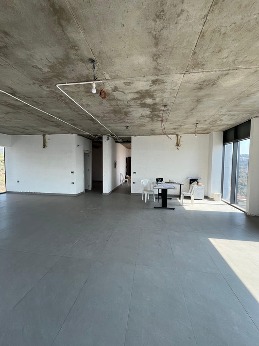 Office for rent in Antelias - مكتب للإيجار في أنطلياس