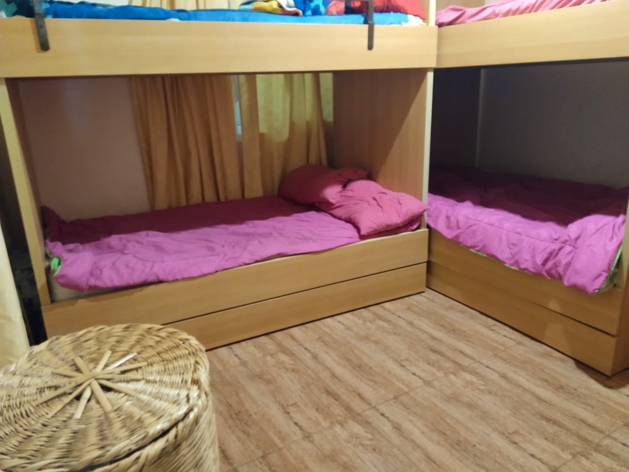 Apartment for sale in Amchit - شقة للبيع في عمشيت