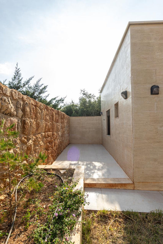 Apartment for sale in Nakhleh - شقة للبيع في نخلة