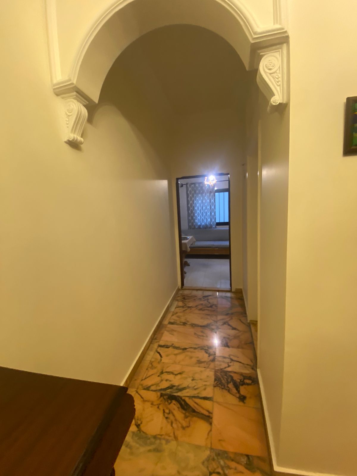 Apartment for sale in Haret Hreik - شقة للبيع في حارة حريك