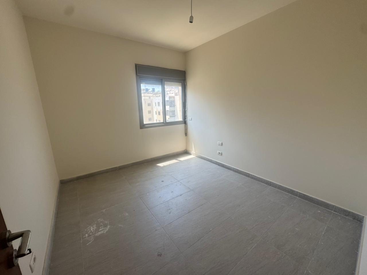 Apartment for sale in Jdeideh - شقة للبيع في الجديدة