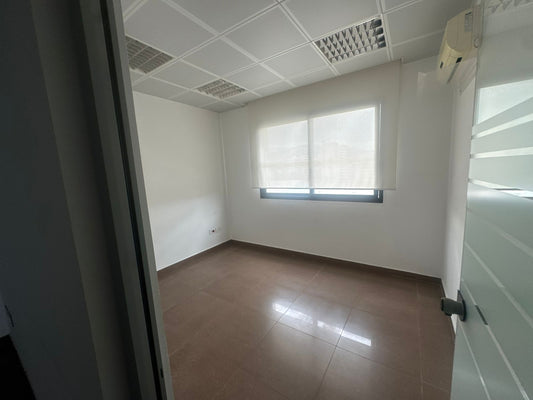 Office for rent in Dbayeh - مكتب للإيجار في ضبية