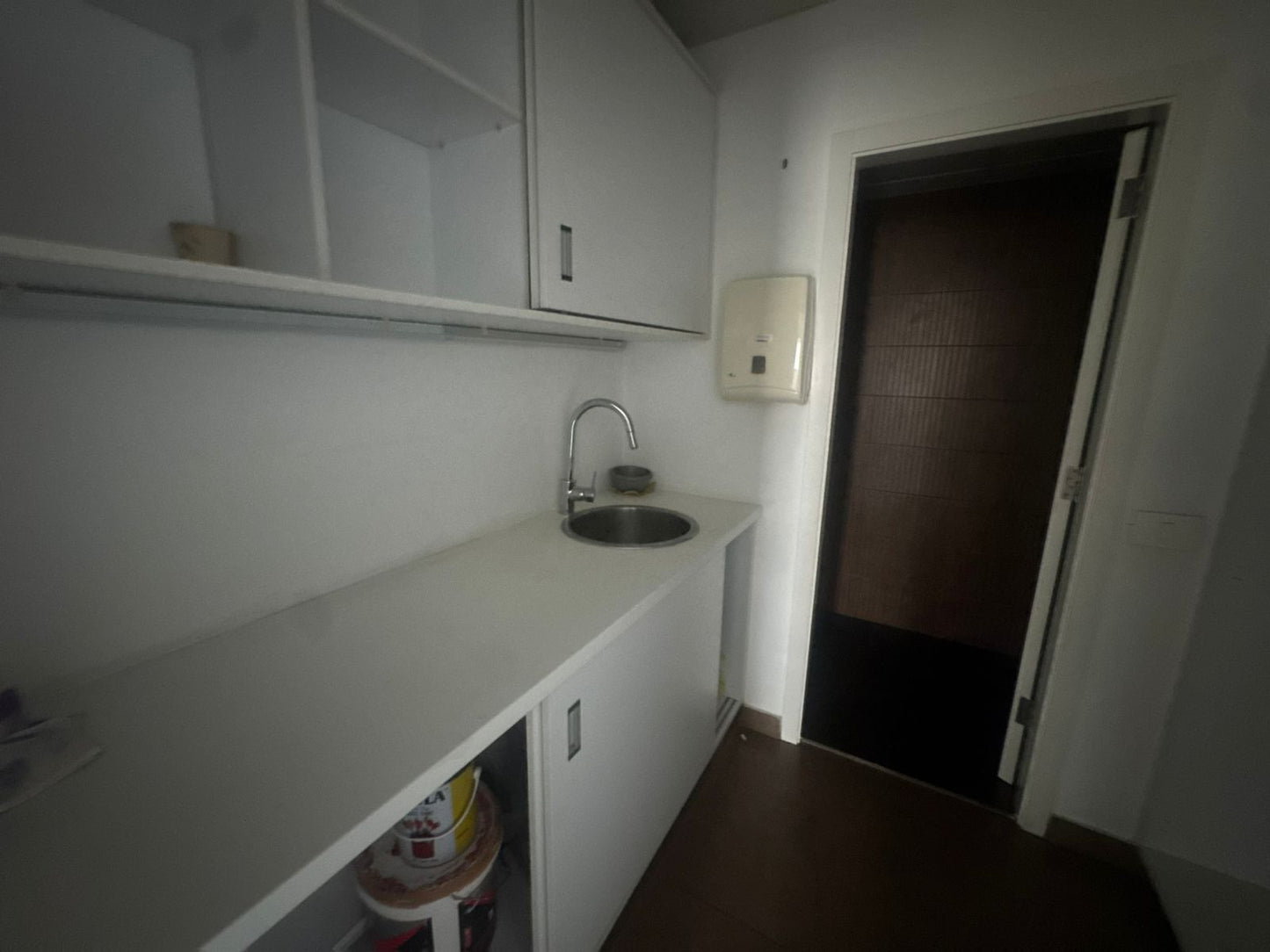 Office for rent in Dbayeh - مكتب للإيجار في ضبية