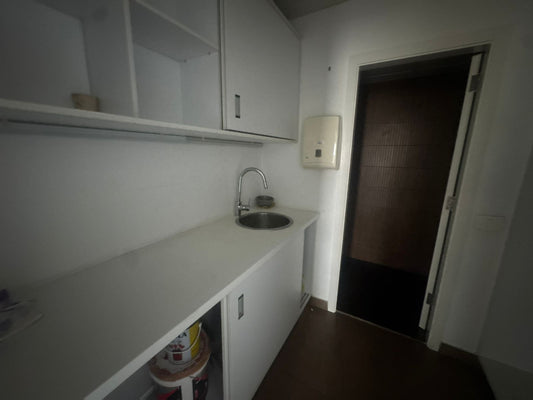 Office for rent in Dbayeh - مكتب للإيجار في ضبية