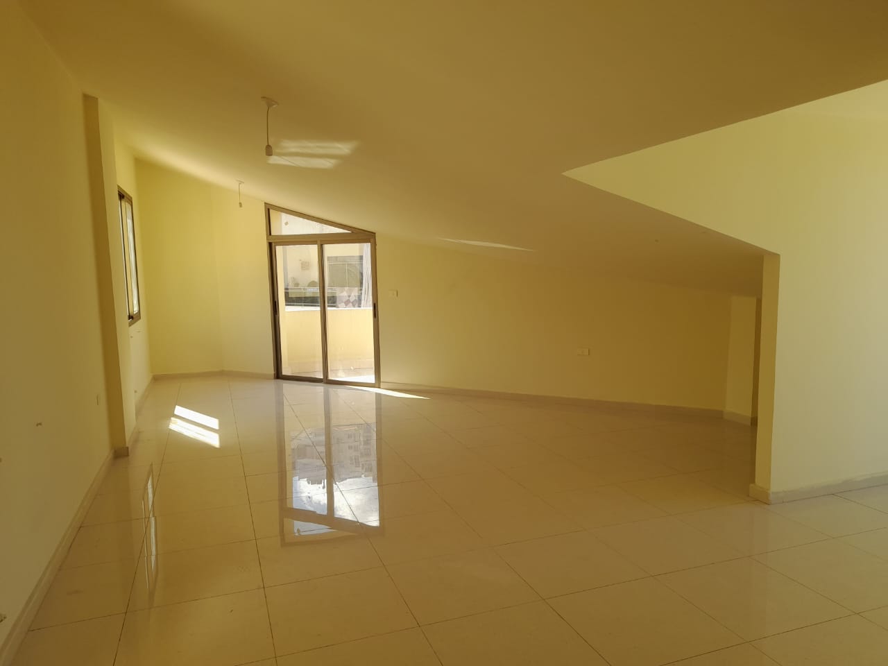 Duplex for sale in Dik El Mehdi - دوبلكس للبيع في ديك المحدي