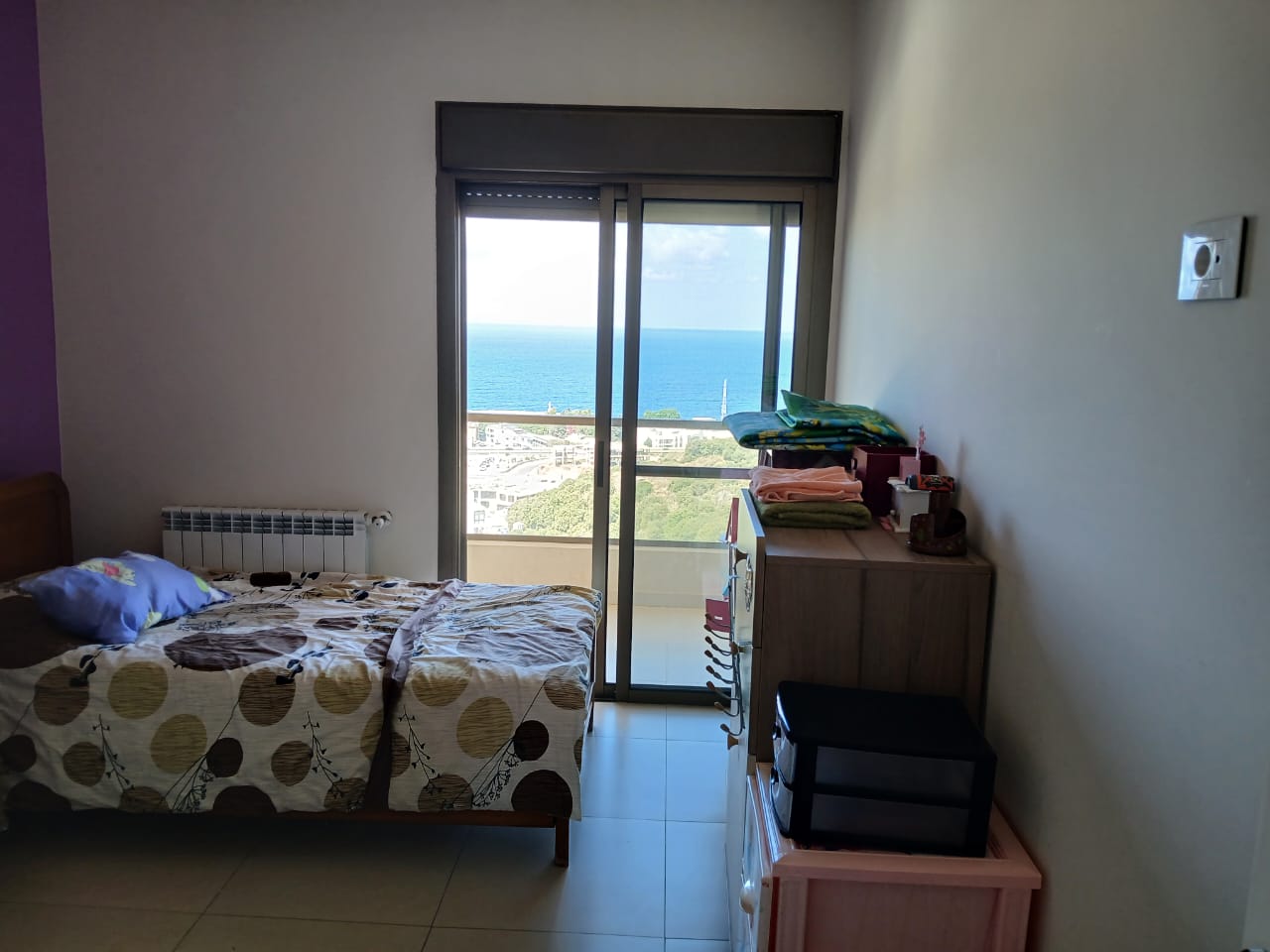 Apartment for sale in Amchit - شقة للبيع في عمشيت