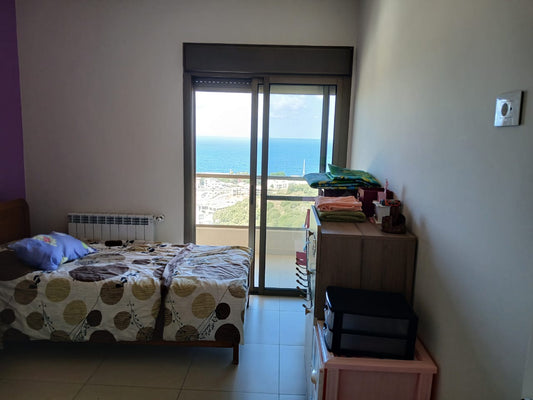 Apartment for sale in Amchit - شقة للبيع في عمشيت