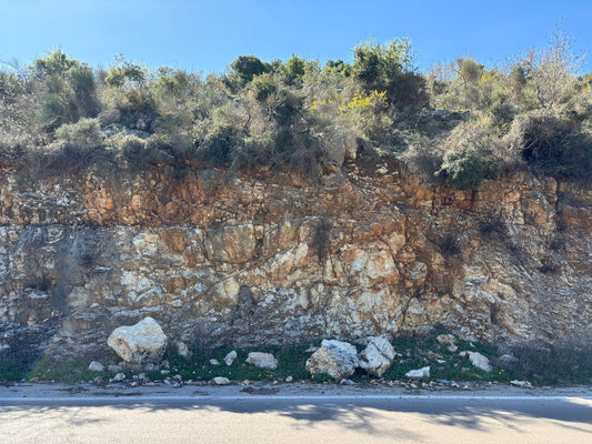 Land for sale in Al Kharbeh - أرض للبيع في الخاربة