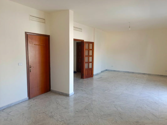 Apartment for rent in Jdeideh - شقة للإيجار في جديدة