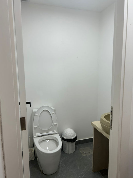 Office for rent in Dbayeh - مكتب للإيجار في ضبية GM306R