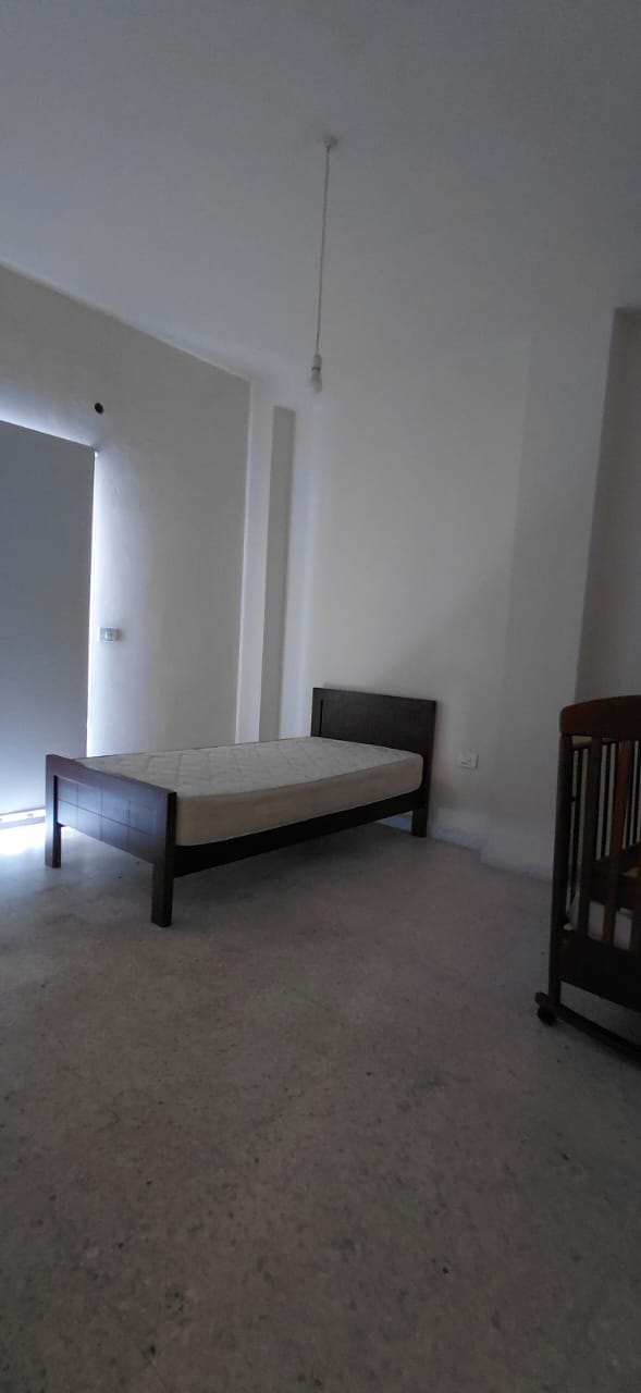 Apartment for rent in Jbeil - شقة للإيجار في جبيل GM144K