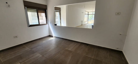 Apartment for sale in Aylout-Mansourieh - شقة للبيع في عيلوت-المنصورية GM108AJ