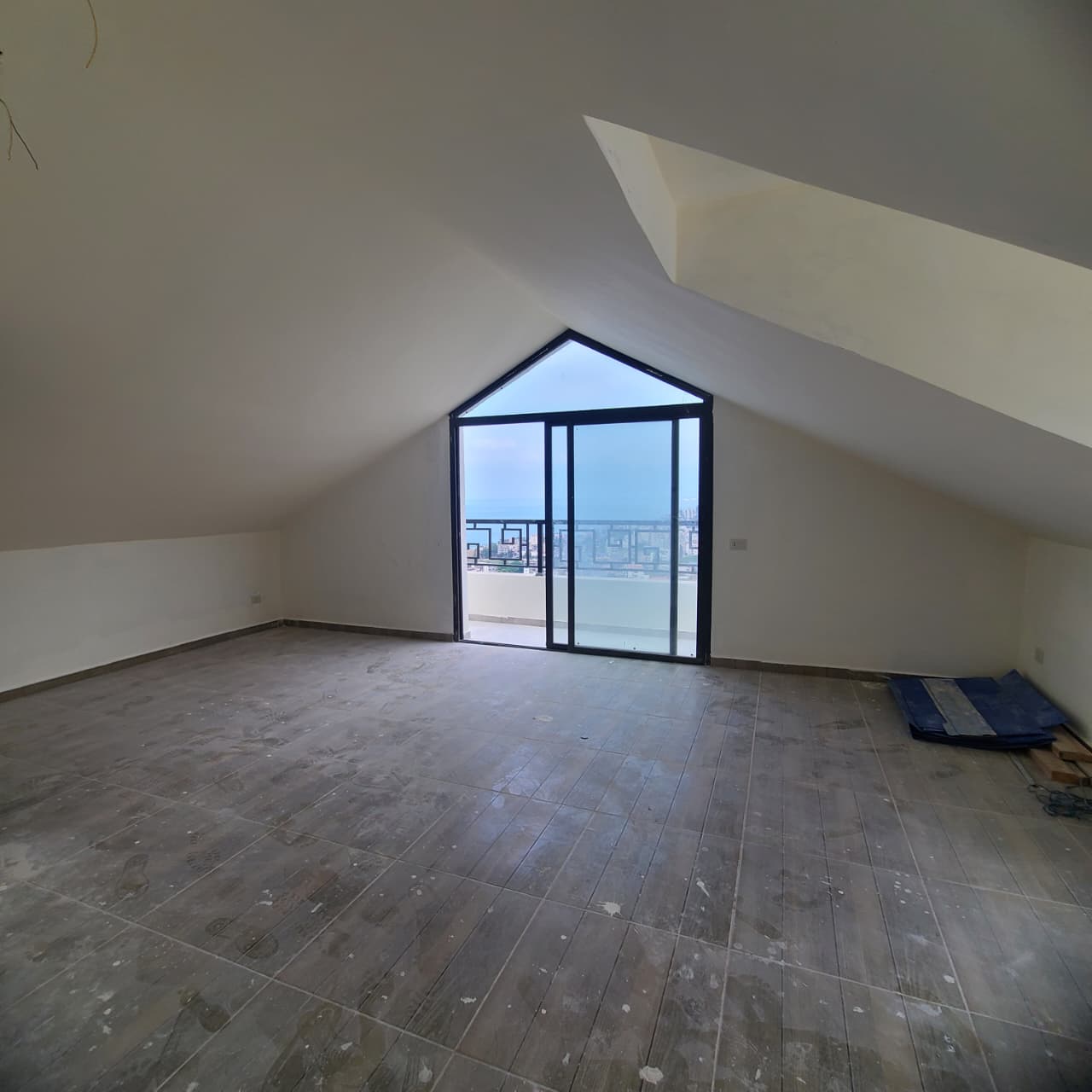 Duplex for sale in Okaibe - دوبلكس للبيع في العقيبة