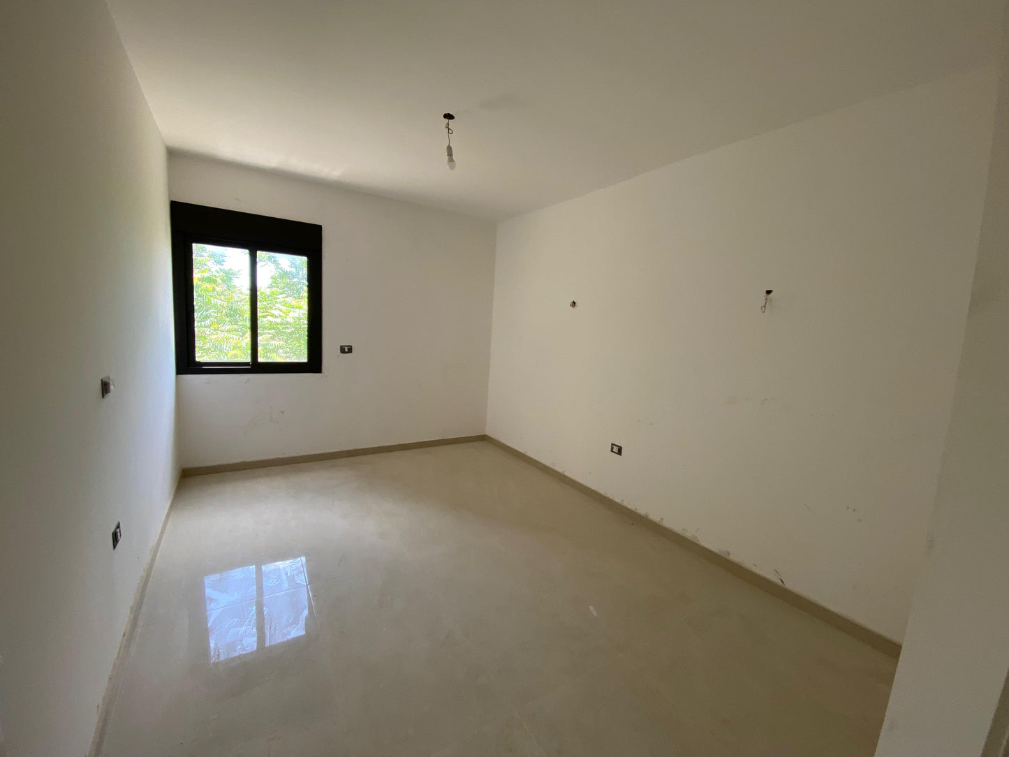 Apartment for sale in Ghadir - شقة للبيع في غادير