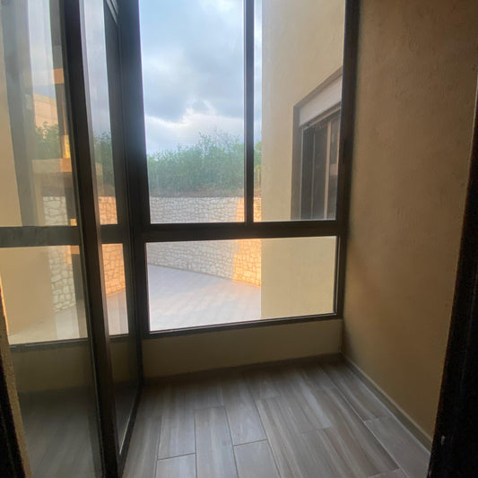 Apartment for sale in Halat - شقة للبيع في حالات GM106YA