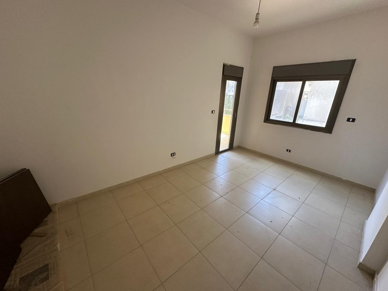 Apartment for sale in Hadath - شقة للبيع في الحدث GM108AD