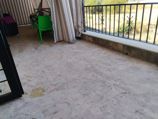 Apartment for sale in Amchit - شقة للبيع في عمشيت GM111EC