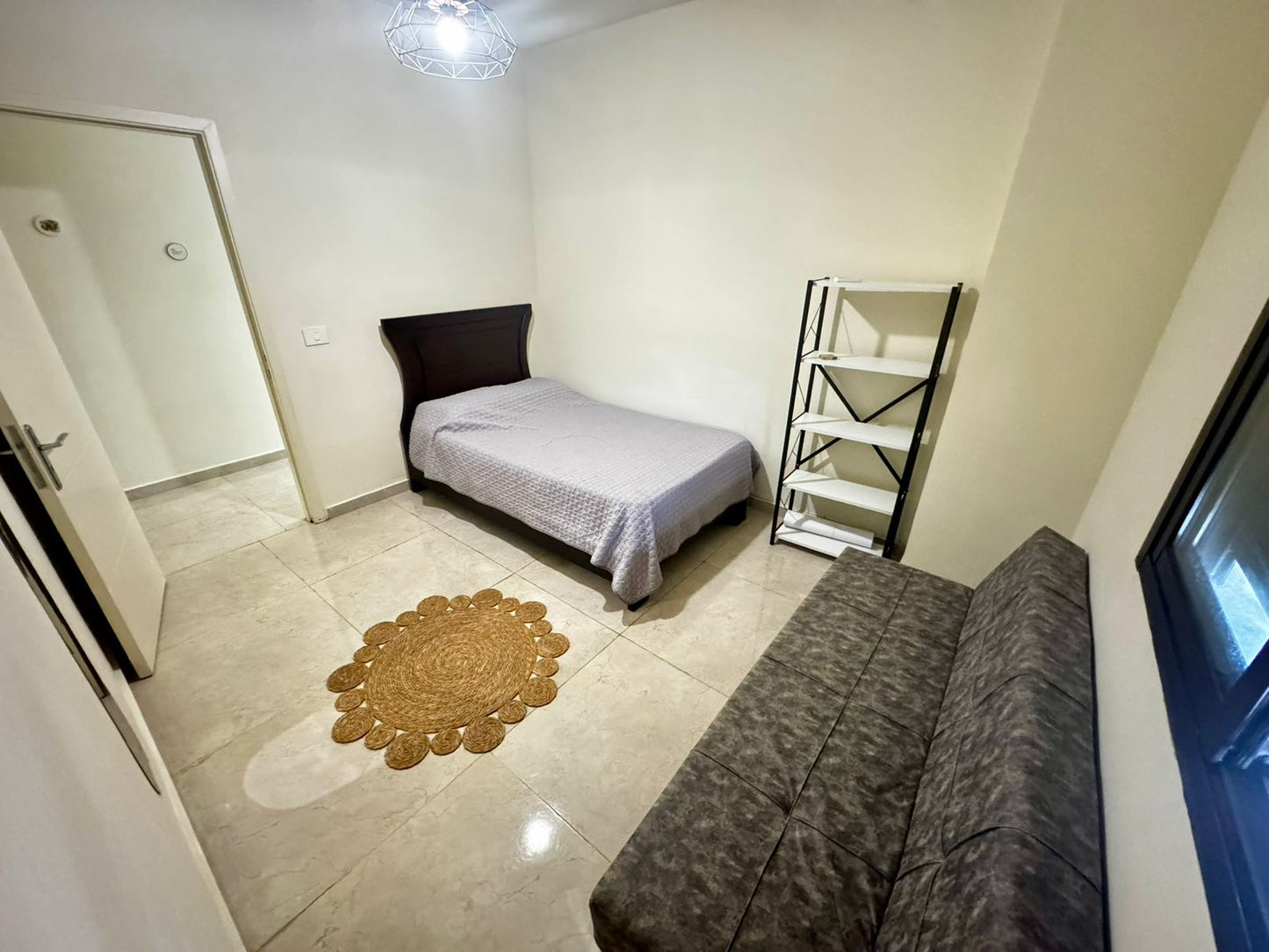 Apartment for rent in Batroun - شقة للإيجار في البترون GM114TA