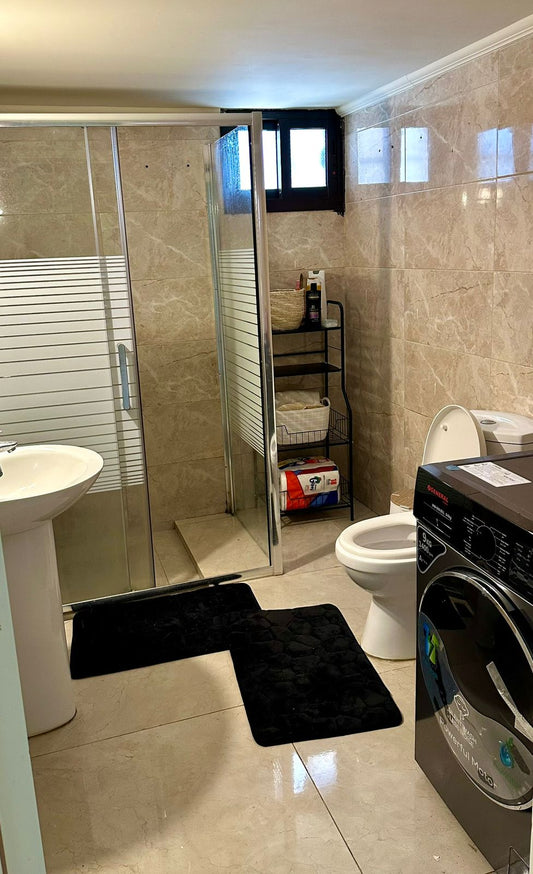 Apartment for sale in Batroun - شقة للبيع في البترون GM114TA