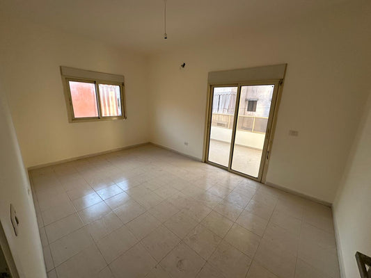 Apartment for sale in Hadath - شقة للبيع في الحدث GM110AD