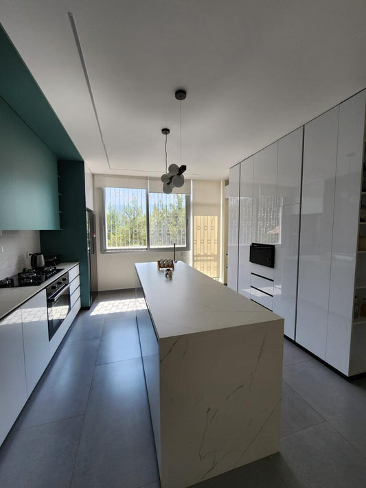 Apartment for rent in Yarzeh - شقة للإيجار في يرزة GM113AD