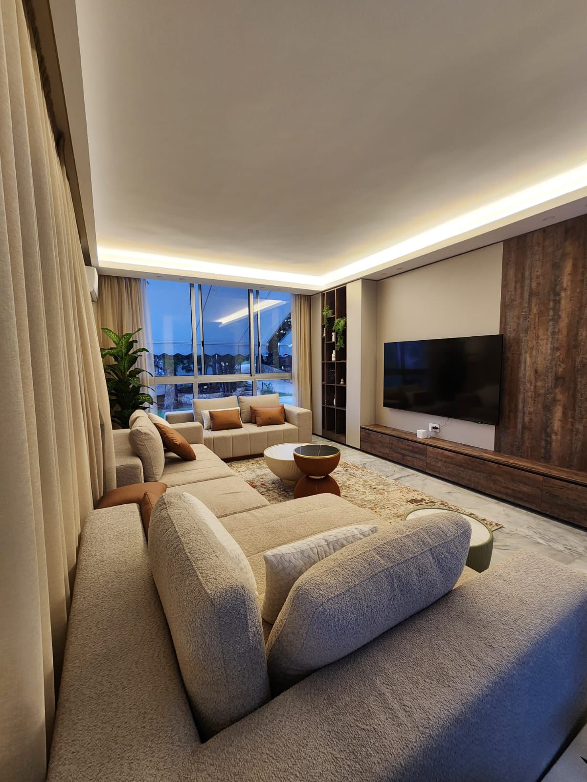 Apartment for rent in Yarzeh - شقة للإيجار في يرزة GM113AD