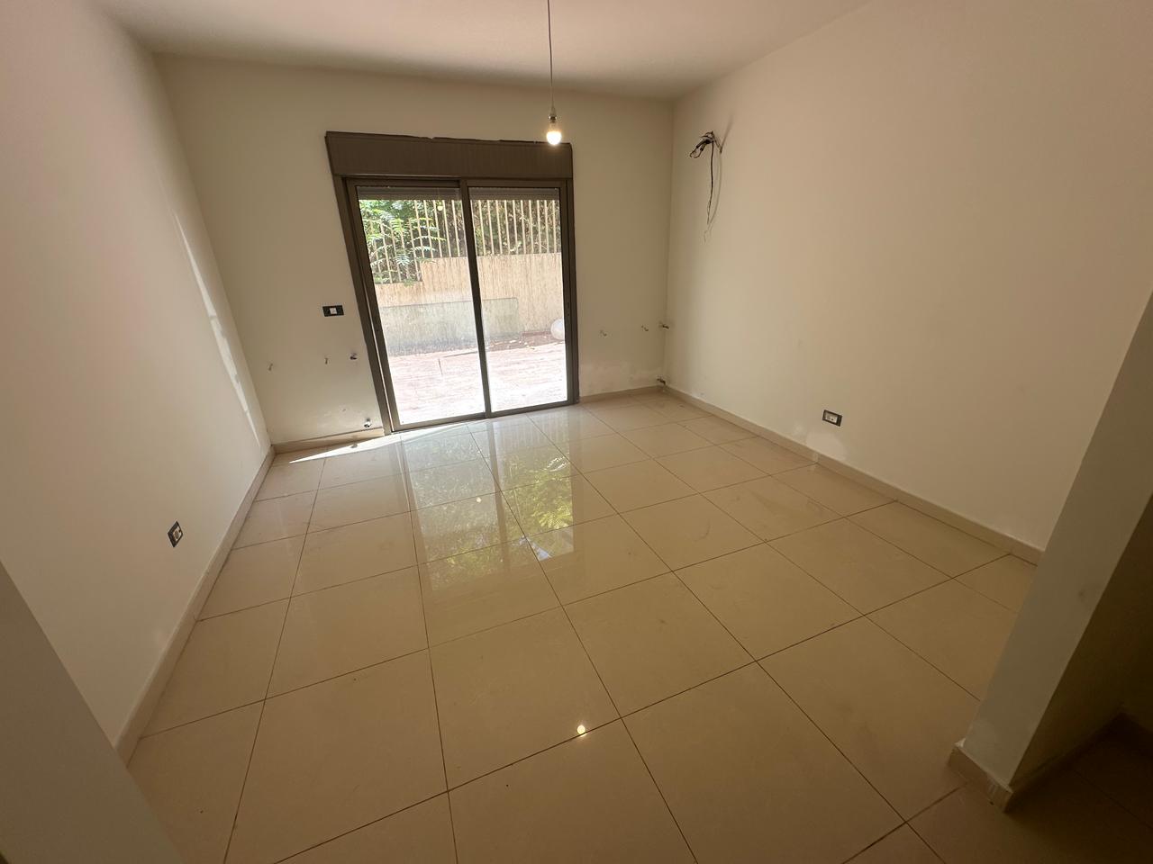 Apartment for sale in Baadba - شقة للبيع في بعبدا GM116AD