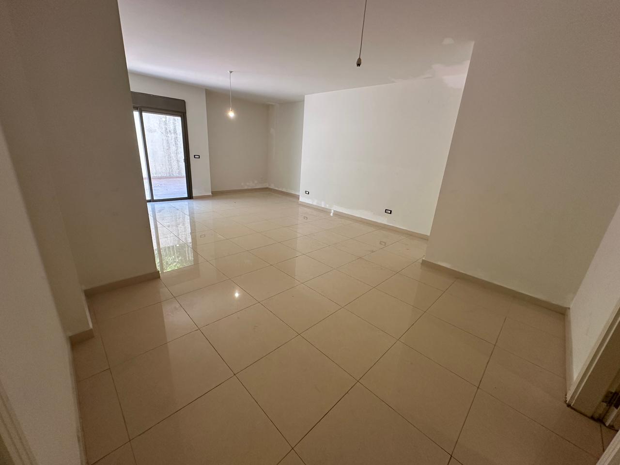 Apartment for sale in Baadba - شقة للبيع في بعبدا GM116AD