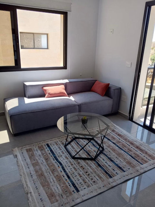 Apartment for rent in Amchit - شقة للإيجار في عمشيت GM115EC
