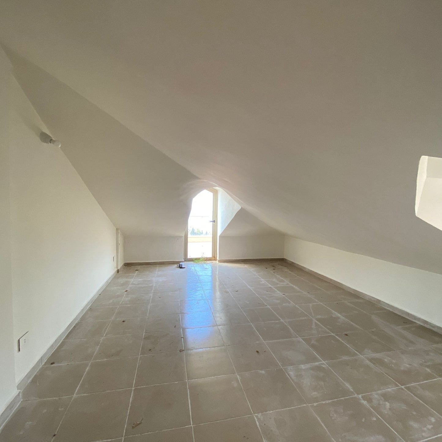 Duplex for sale in Jbeil - دوبلكس للبيع في جبيل GM116YA