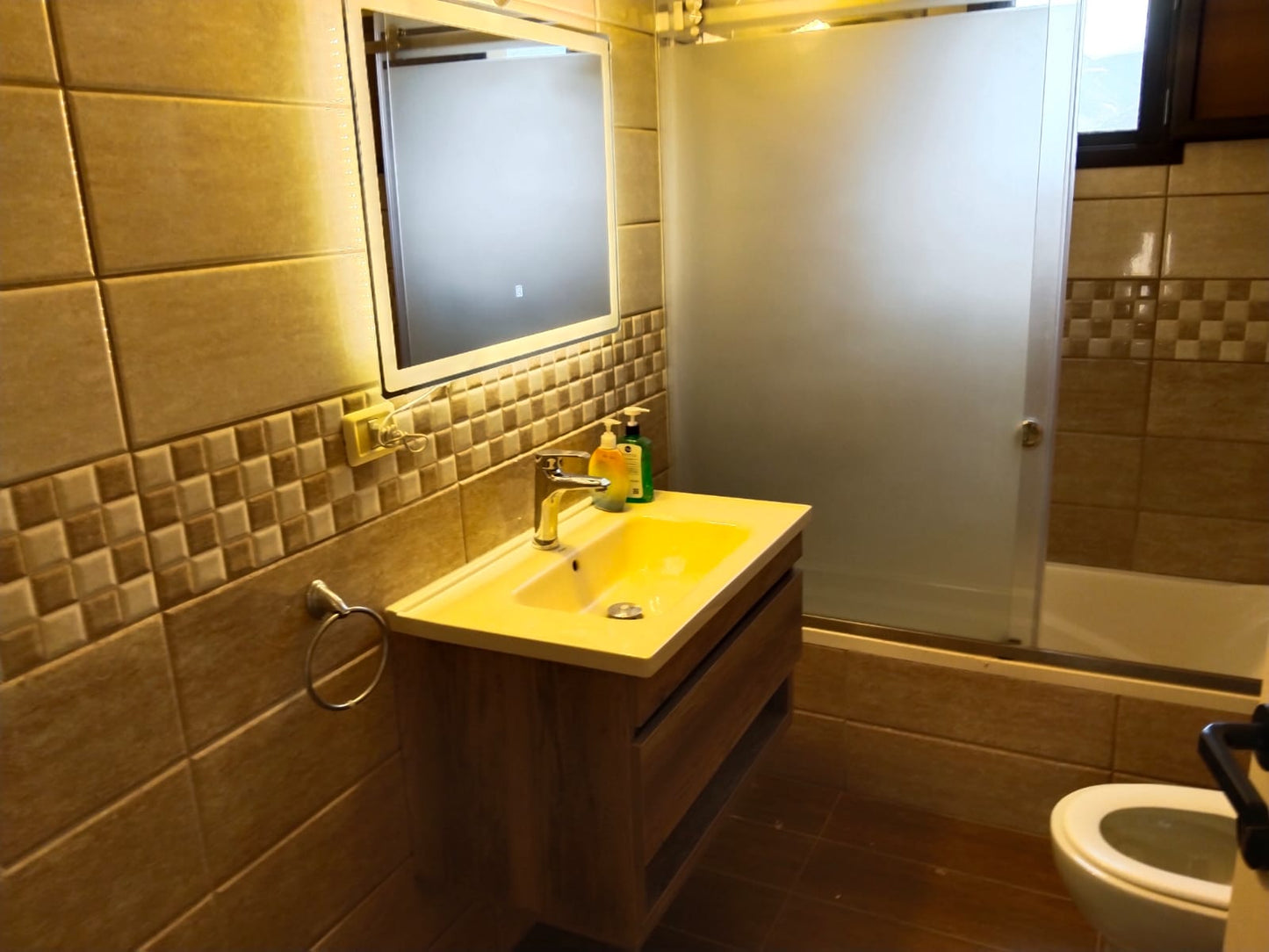 Apartment for rent in Hbeline - شقة للإيجار في حبالين GM117EC