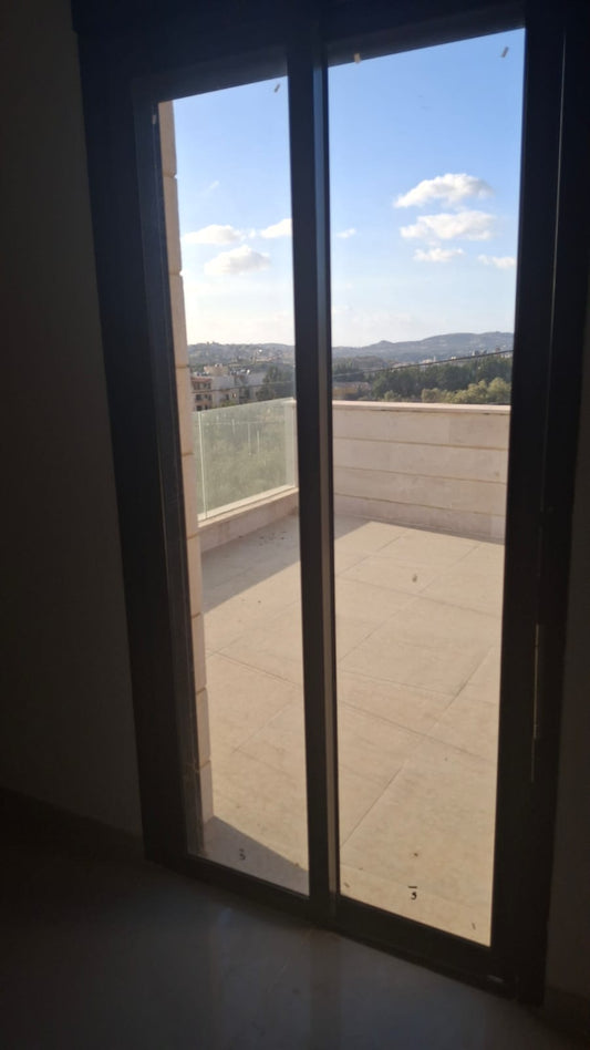 Apartment for sale in Kfaraaka - شقة للبيع في كفرعقا GM102CM