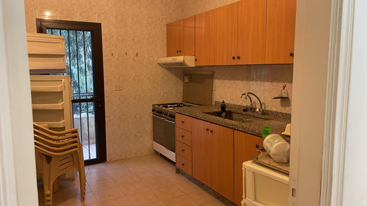 Apartment for sale in Bziza - شقة للبيع في بزيـزا GM105CM