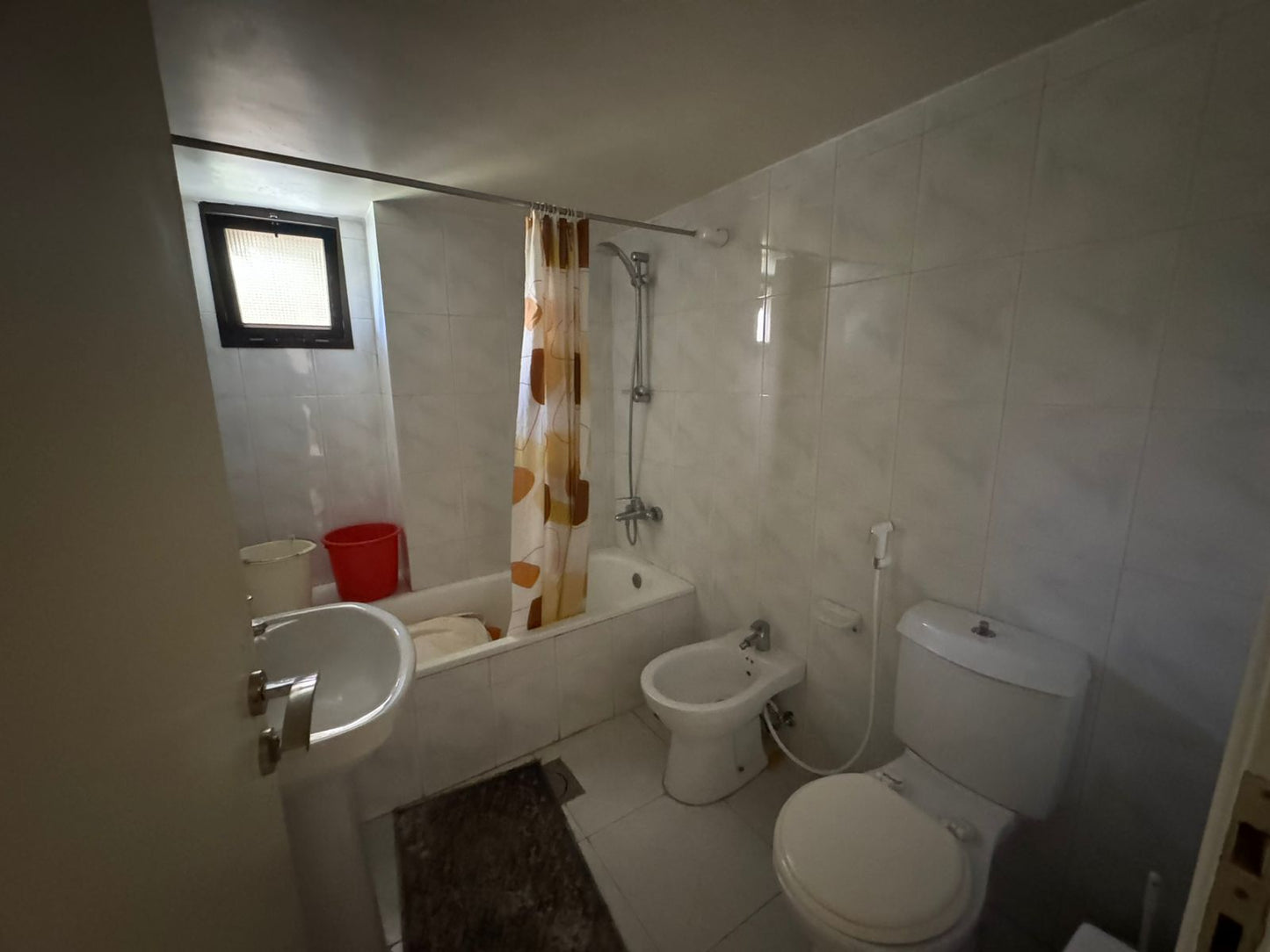 Apartment for rent in Mansourieh - شقة للإيجار في المنصورية GM319R