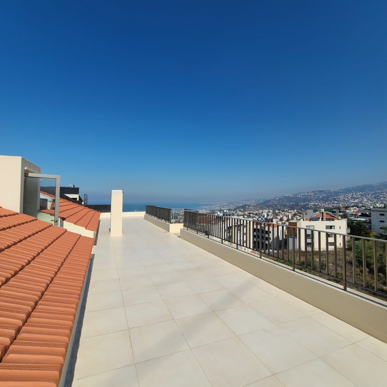 Duplex for sale in Rabieh - دوبلكس للبيع في الرابية GM136G