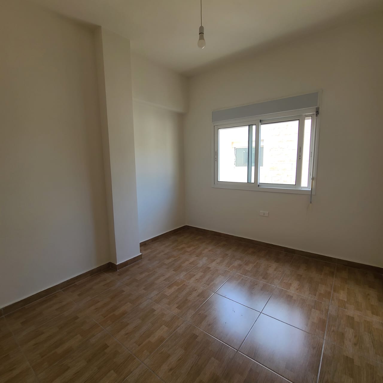 Apartment for sale in Nahr Ibrahim - شقة للبيع في نهر إبراهيم GM140G