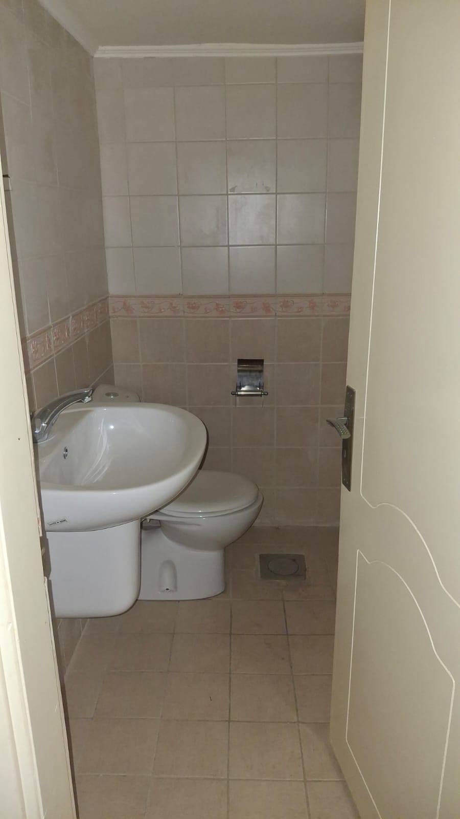 Apartment for sale in Kousba-Koura - شقة للبيع في كوسبا - الكورة GM133CM