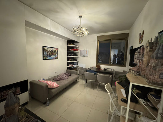 Apartment for sale in Jdeideh - شقة للبيع في الجديدة GM329R