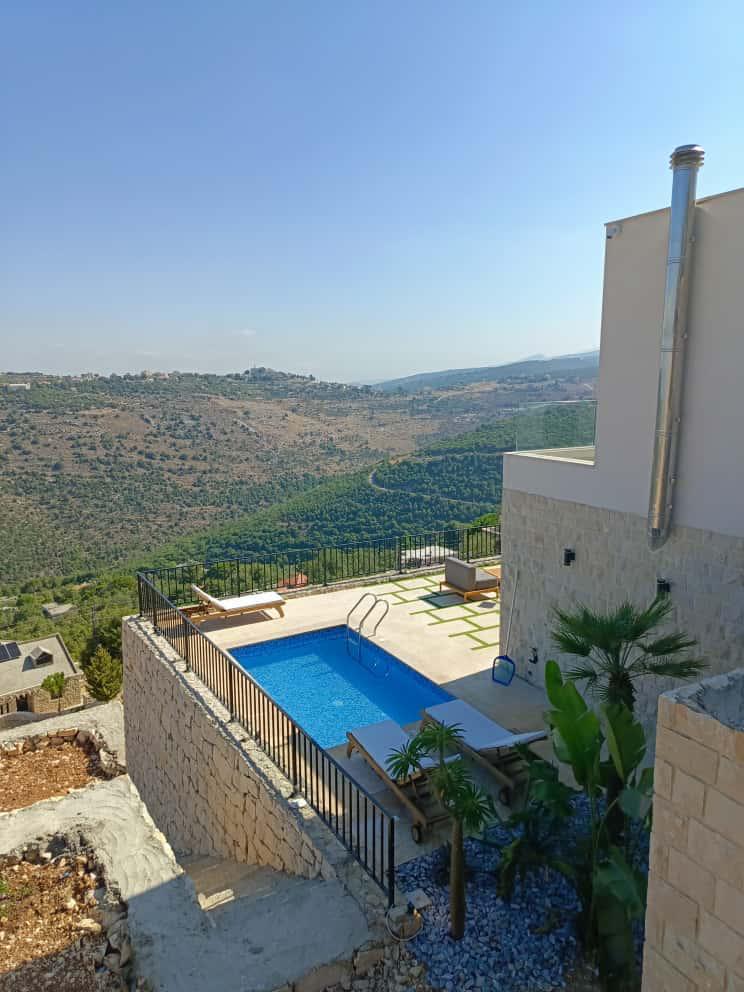Villa for sale in Alali-Batroun - فيلا للبيع في العلالي - البترون GM108JD