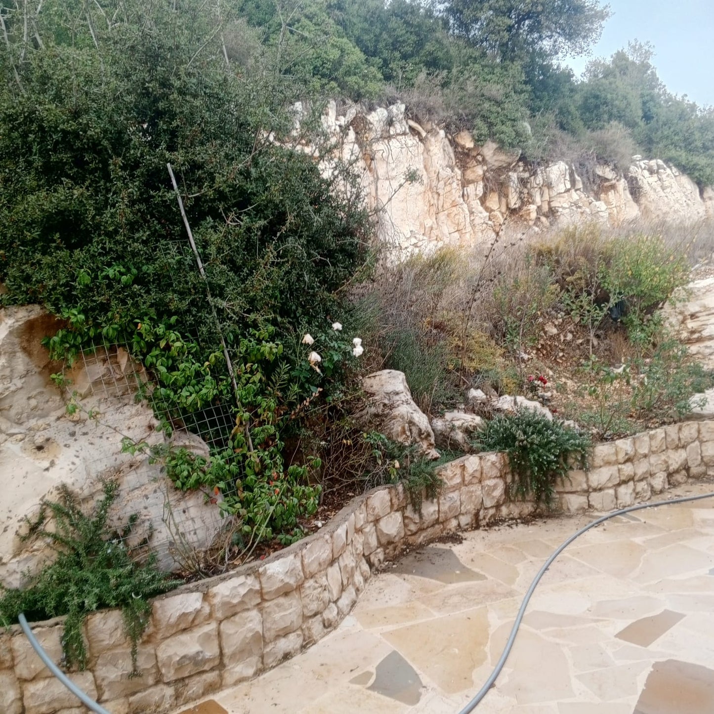 GMB113SZ - Villa For Sale In Annaya - فيلا للبيع في عنايا