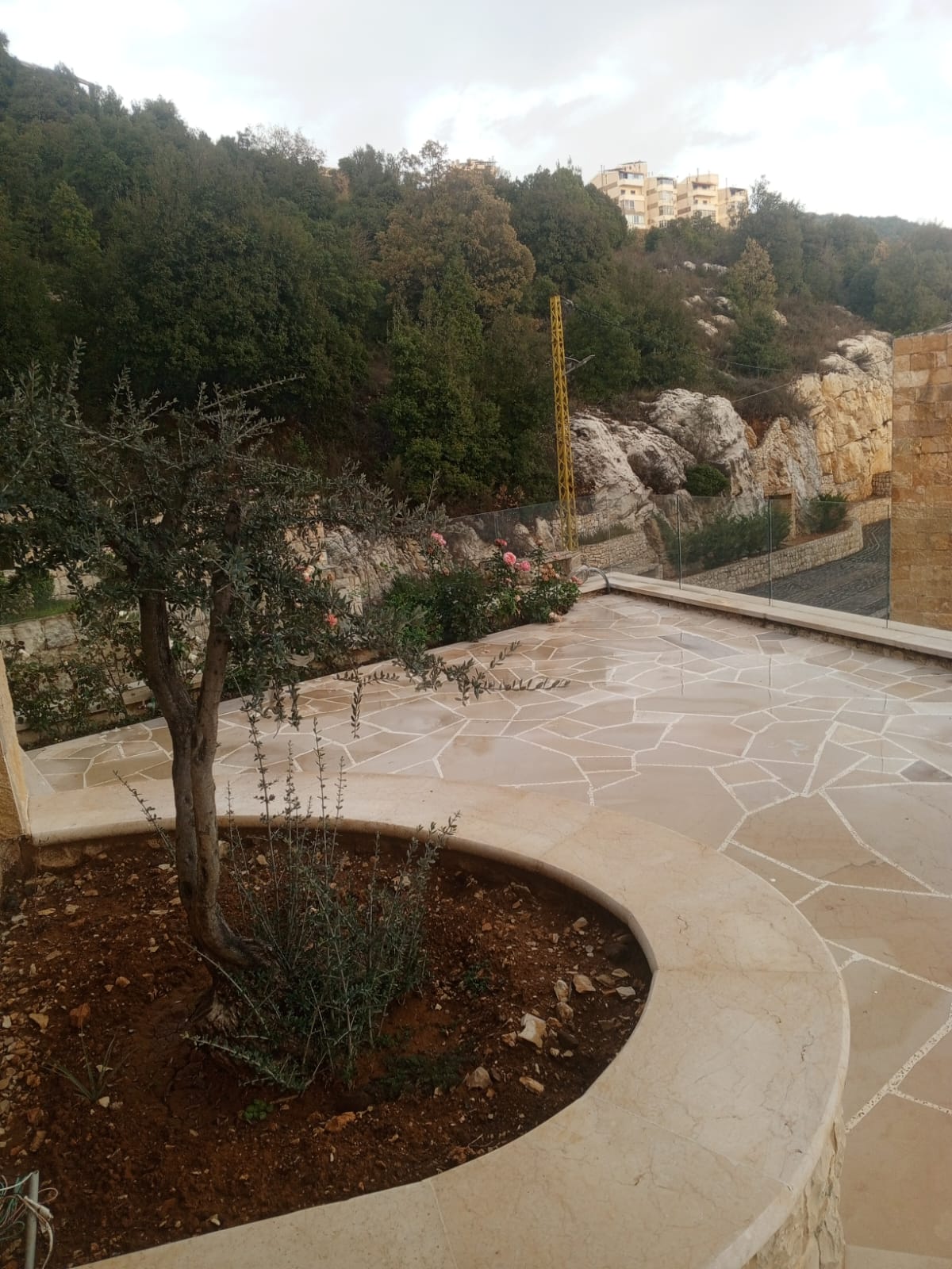 GMB113SZ - Villa For Sale In Annaya - فيلا للبيع في عنايا