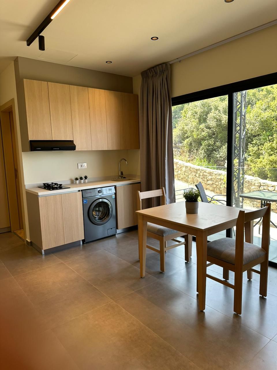 Studio for rent in Batroun - استوديو للإيجار في البترون GM117TA