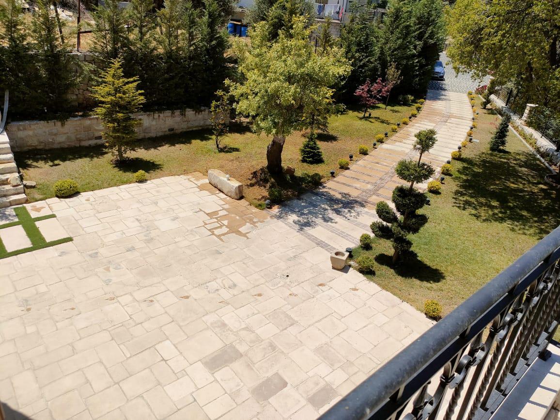 GMB186SZ - Triplex For Sale In Mechmech - تريبلكس للبيع في مشمش