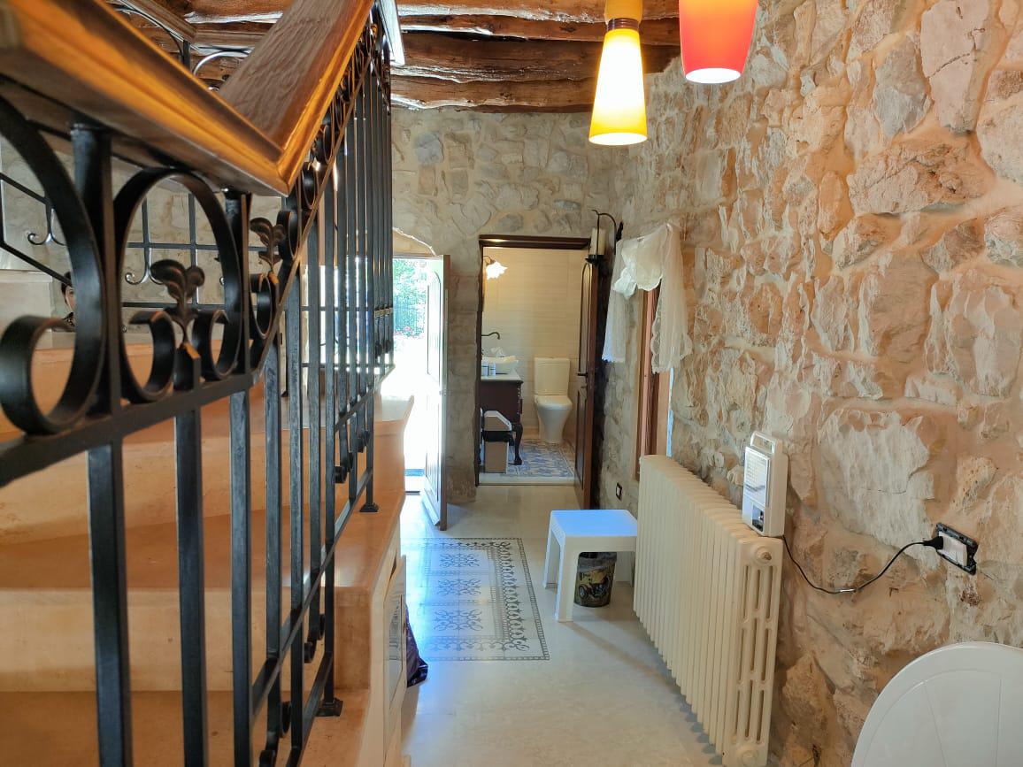 Triplex for sale in Meshmesh - منزل ثلاثي للبيع في مشمش GM132SZ