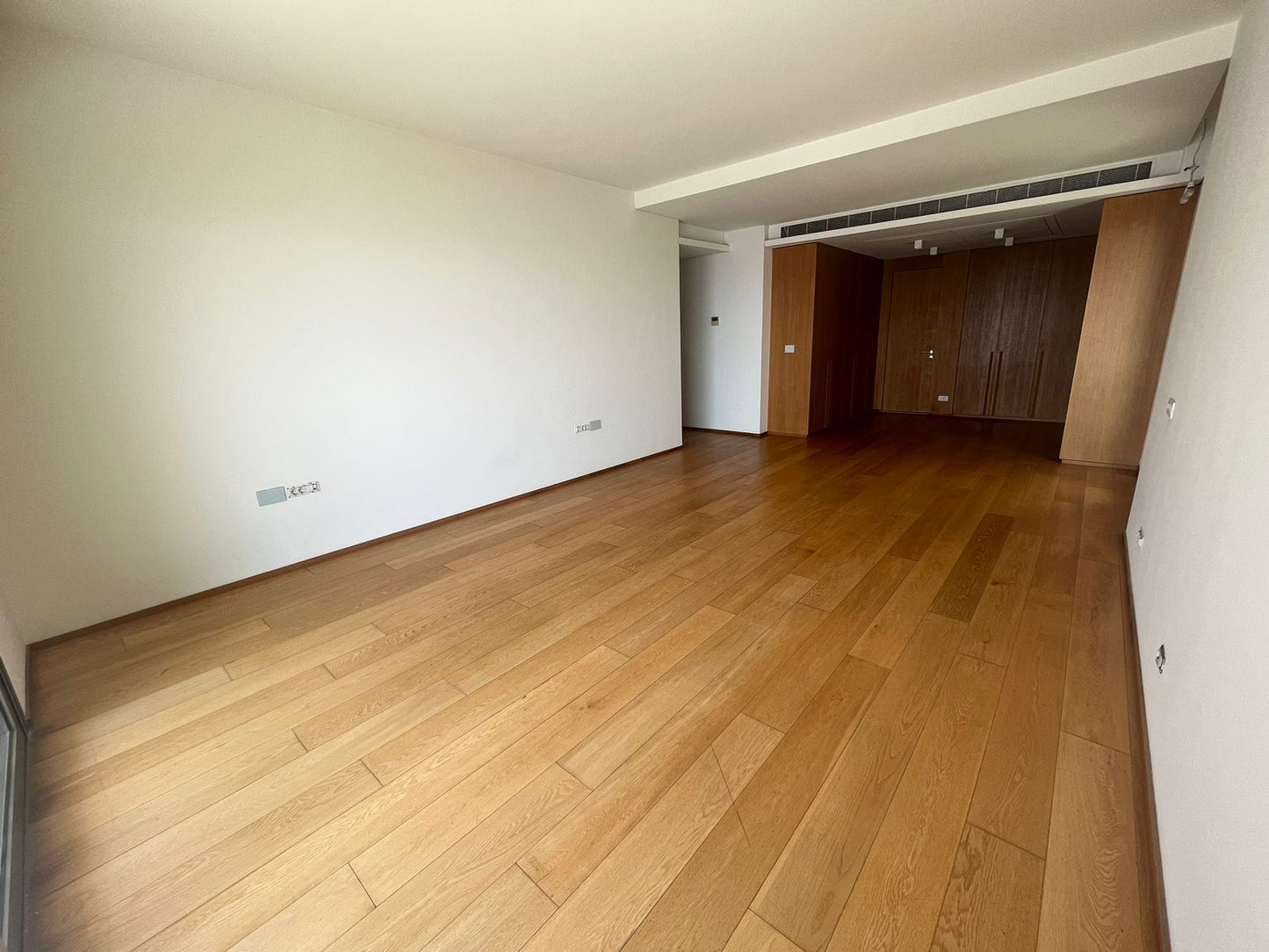 Apartment for sale in Rawcheh - شقة للبيع في الروشة GM106AY