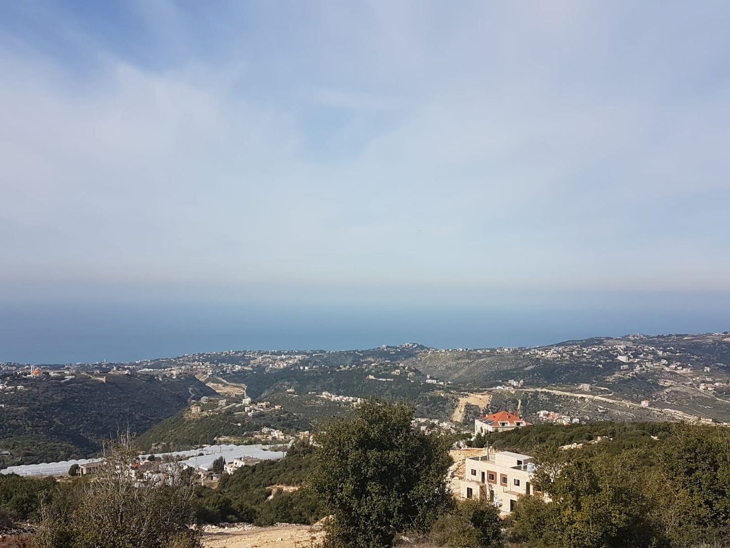 Land For Sale In Jbeil - أرض للبيع في جبيل - GM142SZ